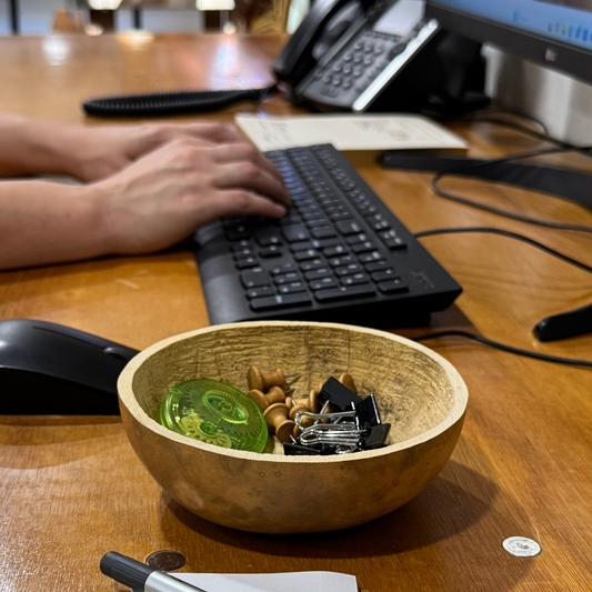 Heritage Accent Tray Set of 4 (5"-6.9" Diameter)