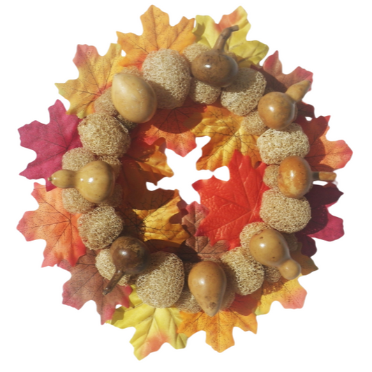 Mini Luffa Mini Wreath by Stacy Holtz (9/24 9am-12pm)
