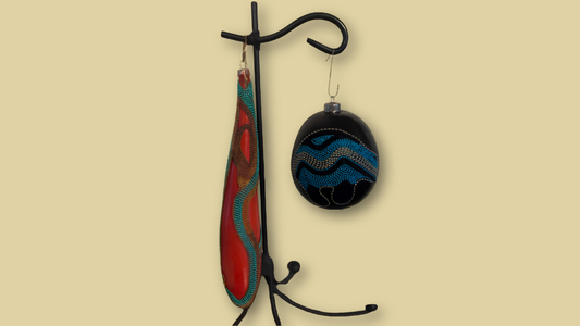 Christmas Ornaments with Ball Chain by Dar Saucedo (9/26 1pm-4pm)