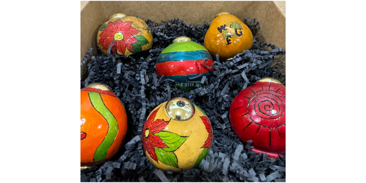 Suzanne's Gourd Art and More