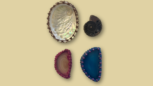 Wrapping Stones & Natural Findings with Rosario Wilke (9/23 9am-4pm)