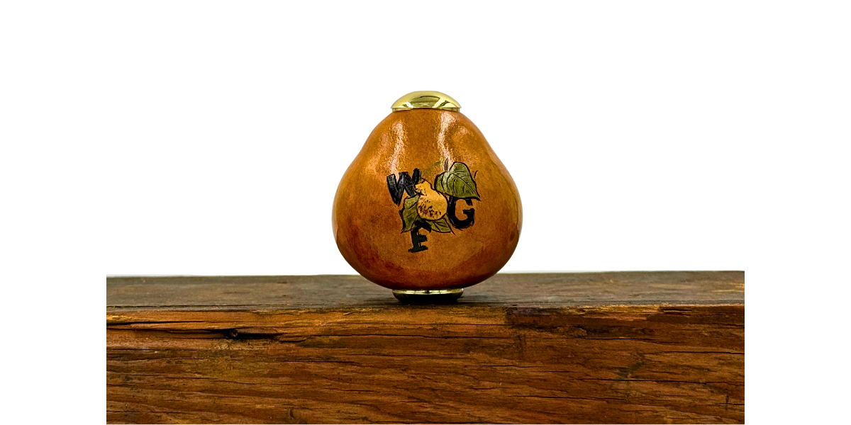 Suzanne's Gourd Art and More - Welburn Gourd Farm