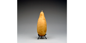 A Small Size gourd fits in the 3 inch Metal Gourd Stand!